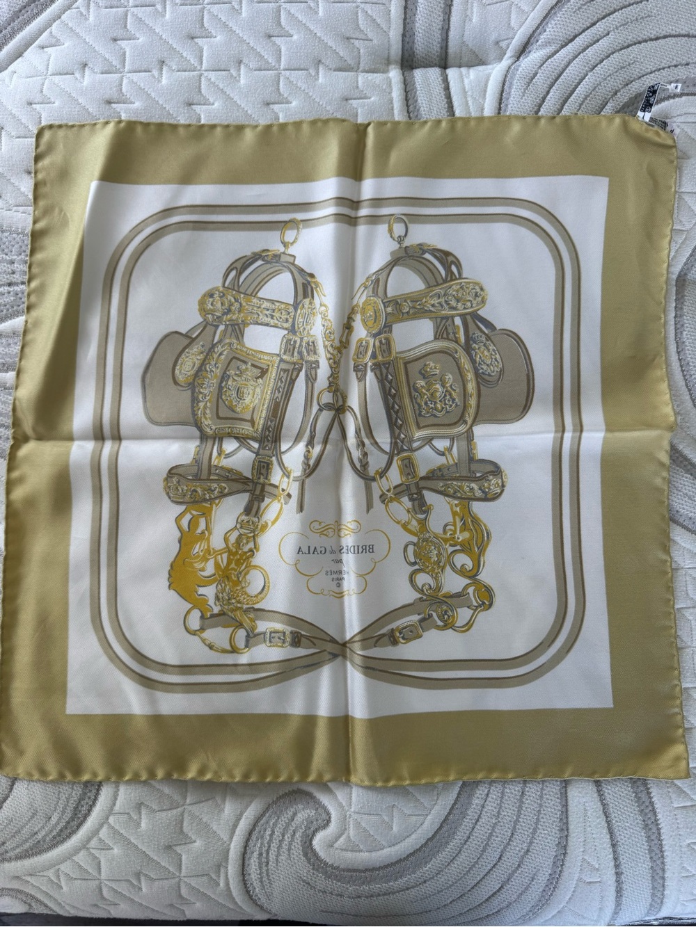 HERMÈS Brides de Gala Silk Scarf in Mustard & Ivory - Picture 3 of 4